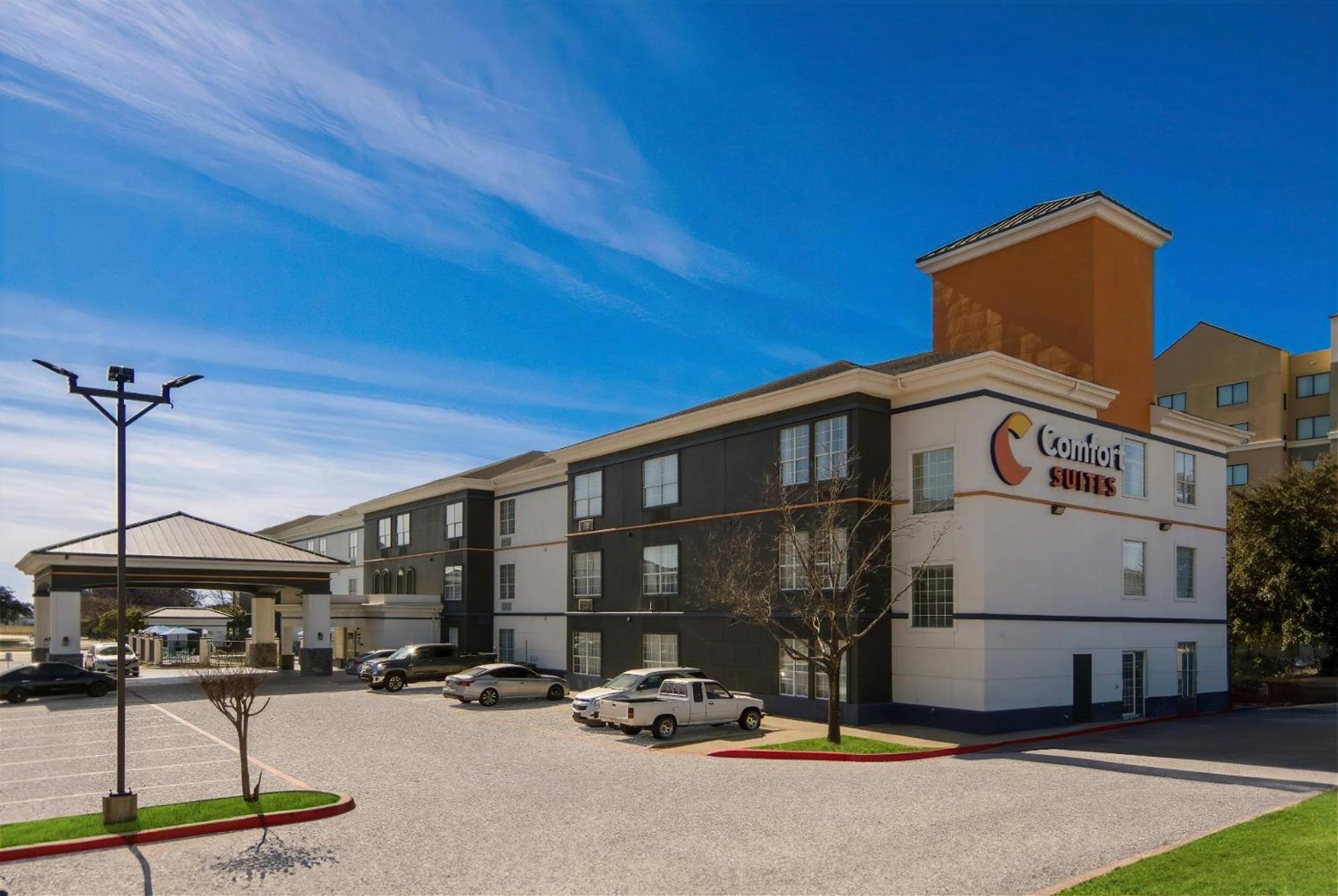 Comfort Suites Fort Worth North Fossil Creek Exterior foto
